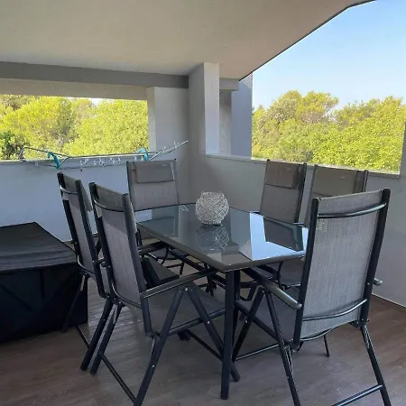 Ferienhaus Kuca Za Odmor Bachus Peroj